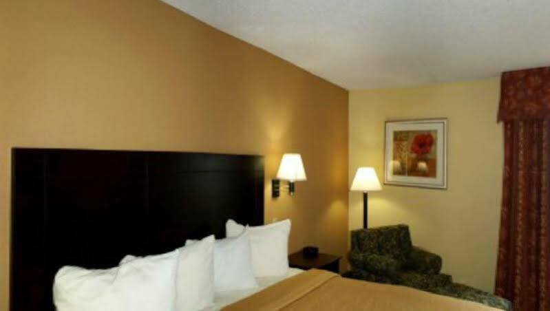Quality Inn Rolla Zewnętrze zdjęcie